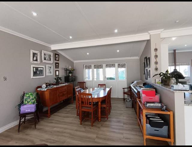 5 BEDROOM HOUSE FOR SALE IN BERGSIG